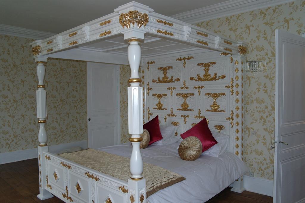 Bed and Breakfast Le Chalet De Luxe Saint-Severin Номер фото