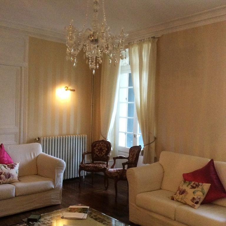 Bed and Breakfast Le Chalet De Luxe Saint-Severin Экстерьер фото