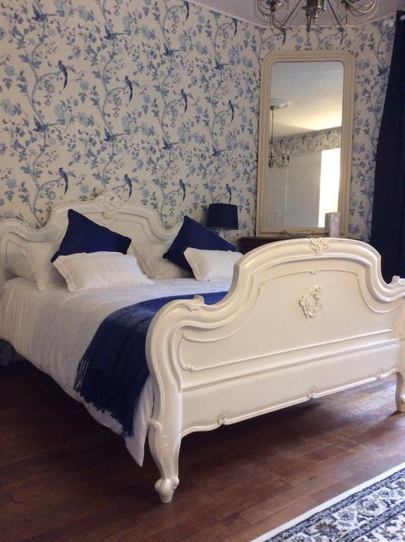 Bed and Breakfast Le Chalet De Luxe Saint-Severin Экстерьер фото