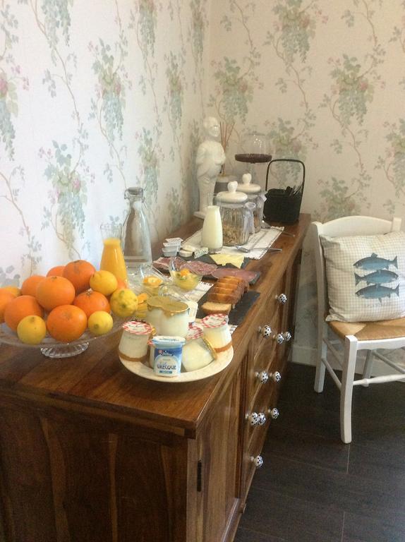 Bed and Breakfast Le Chalet De Luxe Saint-Severin Экстерьер фото