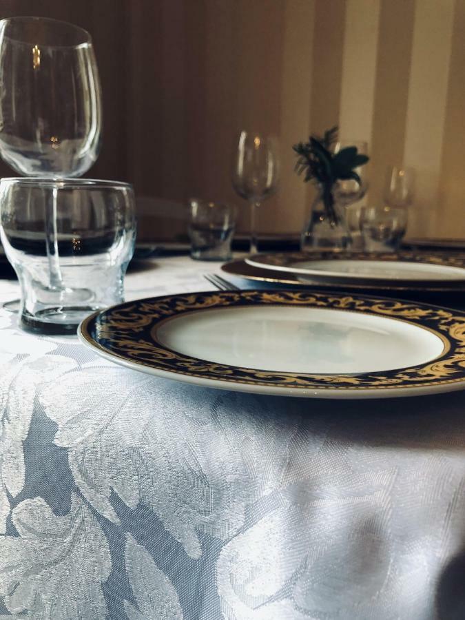 Bed and Breakfast Le Chalet De Luxe Saint-Severin Экстерьер фото